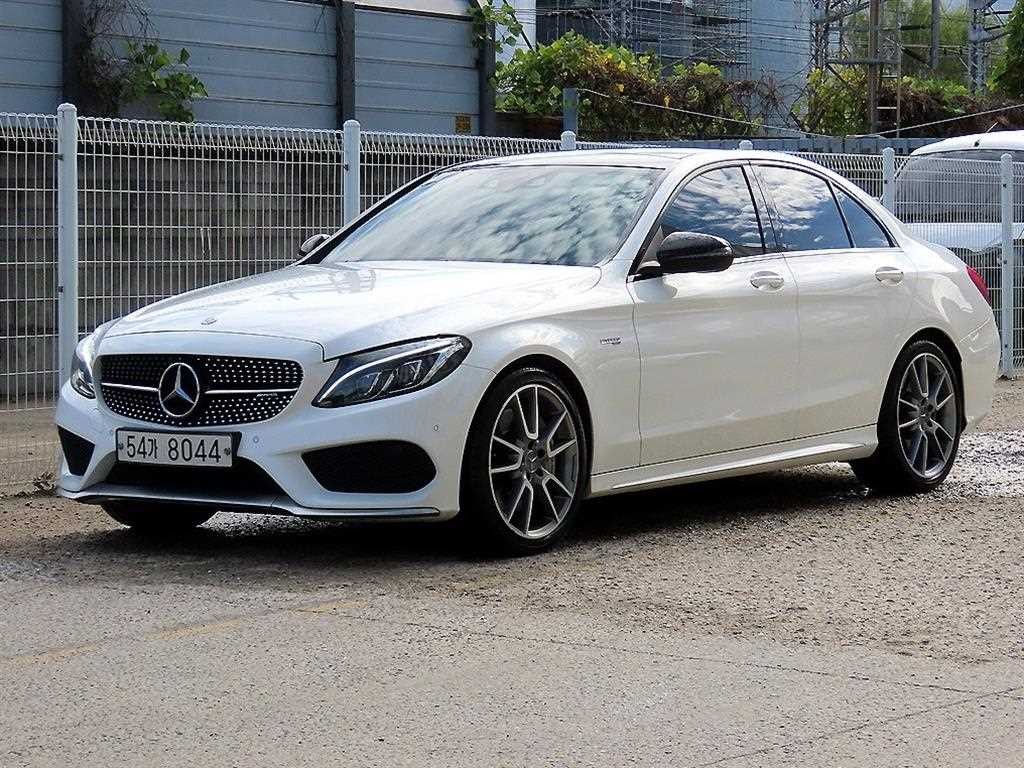 벤츠 C 클래스 C클래스 W205 C43 AMG 4MATIC 이미지 2