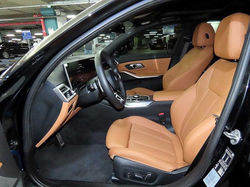 BMW 3시리즈 3시리즈 (G20) 320i M 스포츠 이미지 6