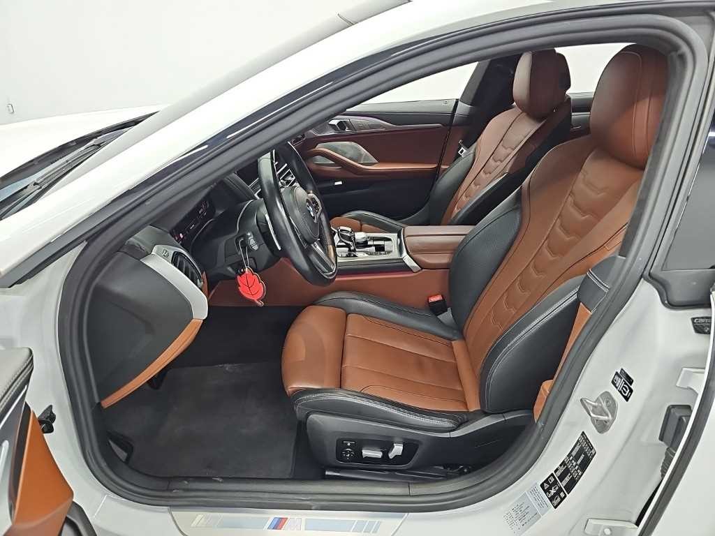 BMW 8시리즈 8시리즈 (G15) 840d xDrive M 스포츠 그란쿠페 이미지 11