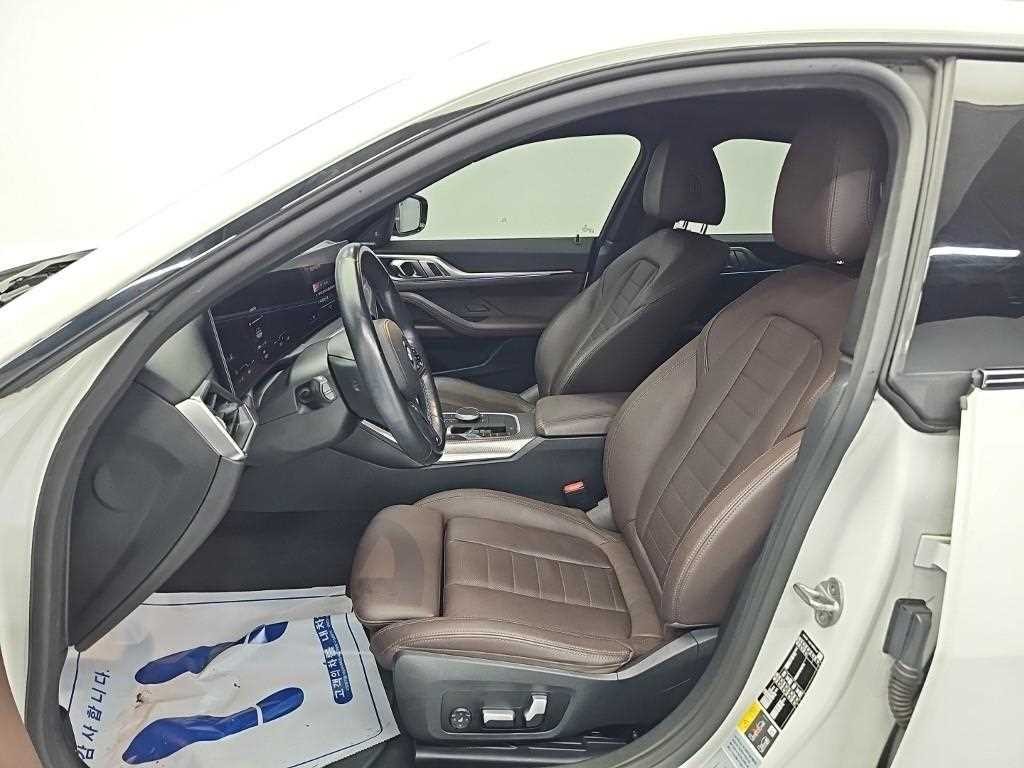 BMW i4 eDrive 40 M 스포츠 프로 이미지 11