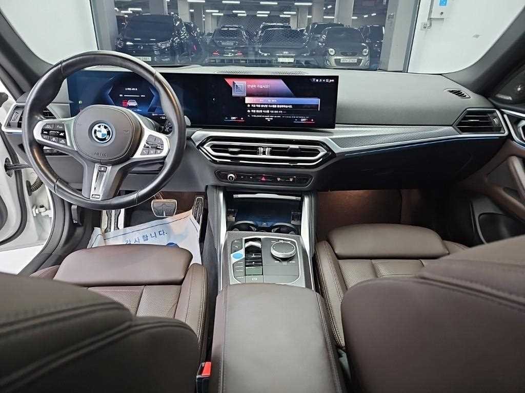 BMW i4 eDrive 40 M 스포츠 프로 이미지 7