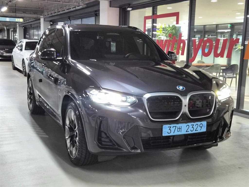 BMW iX3 iX3 (G08) M 스포츠 기본형 이미지 1