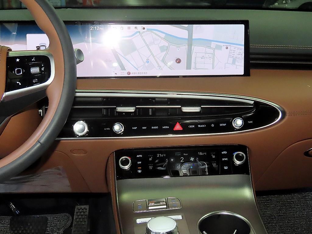 제네시스 GV70 2.5T 가솔린 AWD 기본형 이미지 11