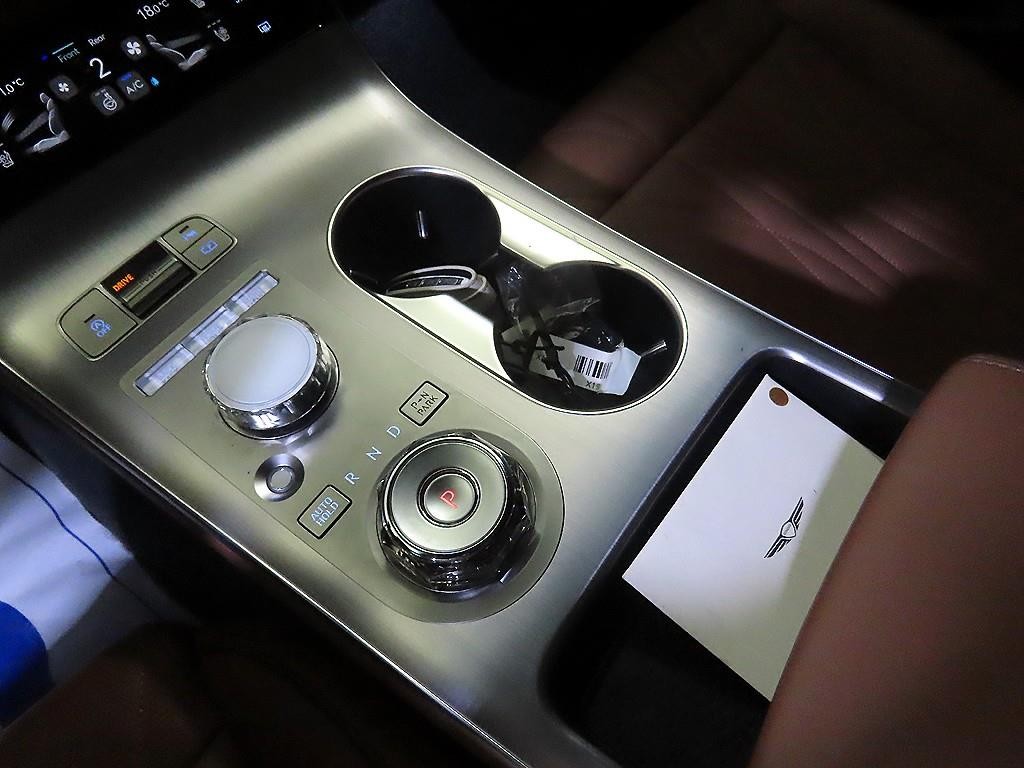 제네시스 GV70 2.5T 가솔린 AWD 기본형 이미지 12
