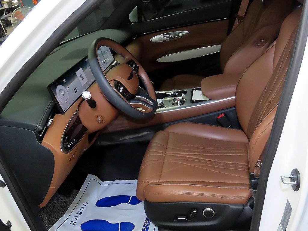 제네시스 GV70 2.5T 가솔린 AWD 기본형 이미지 6