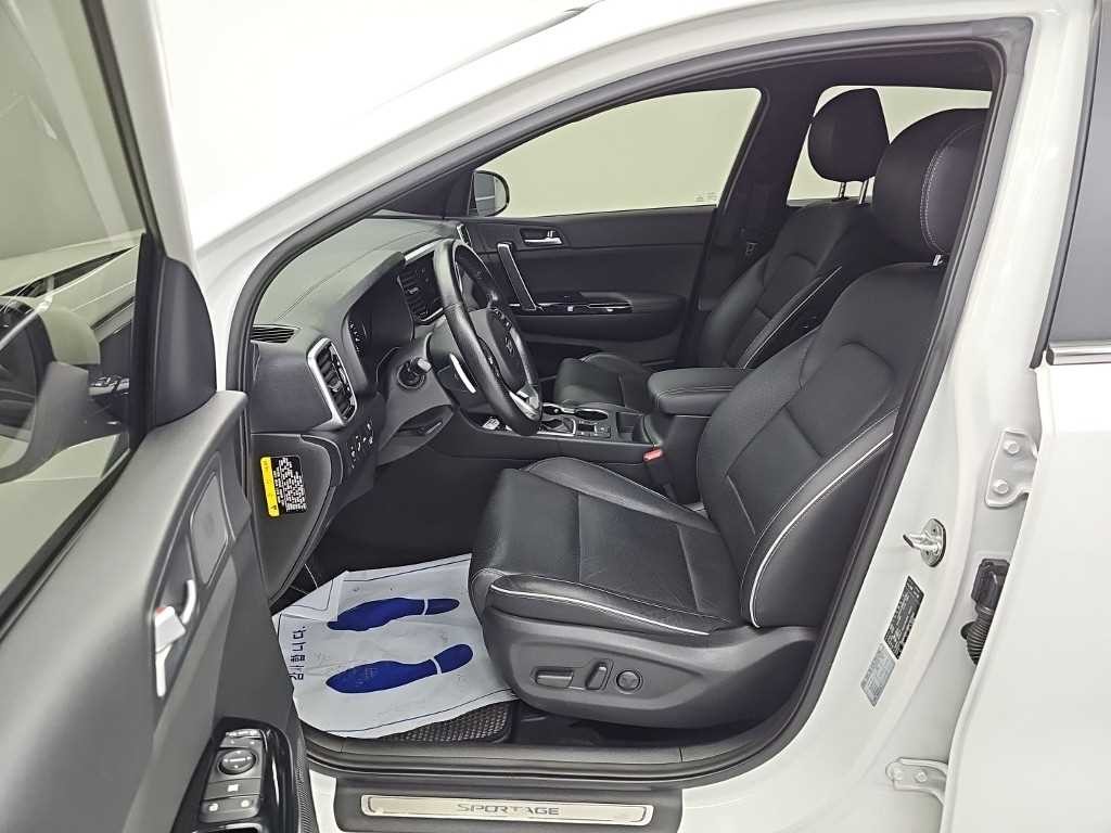 기아 스포티지 스포티지 더 볼드 2.0 디젤 2WD 인텔리전트 이미지 11