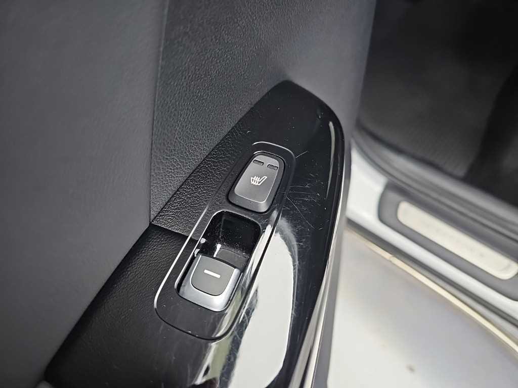 기아 스포티지 스포티지 더 볼드 2.0 디젤 2WD 인텔리전트 이미지 13