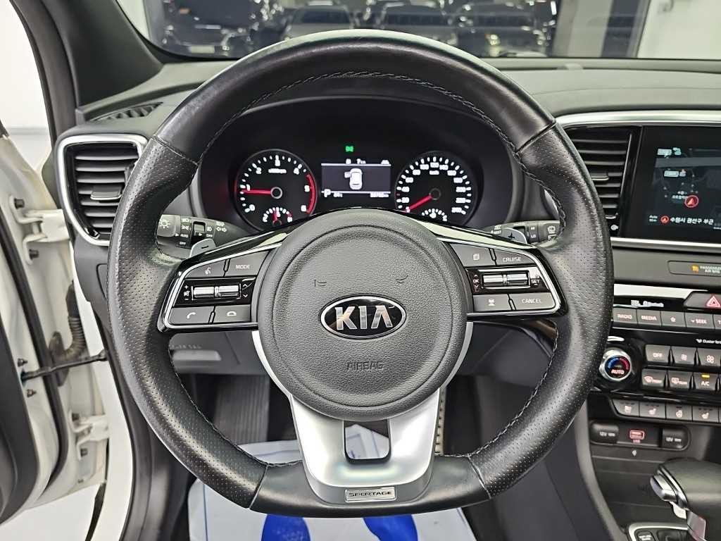 기아 스포티지 스포티지 더 볼드 2.0 디젤 2WD 인텔리전트 이미지 9