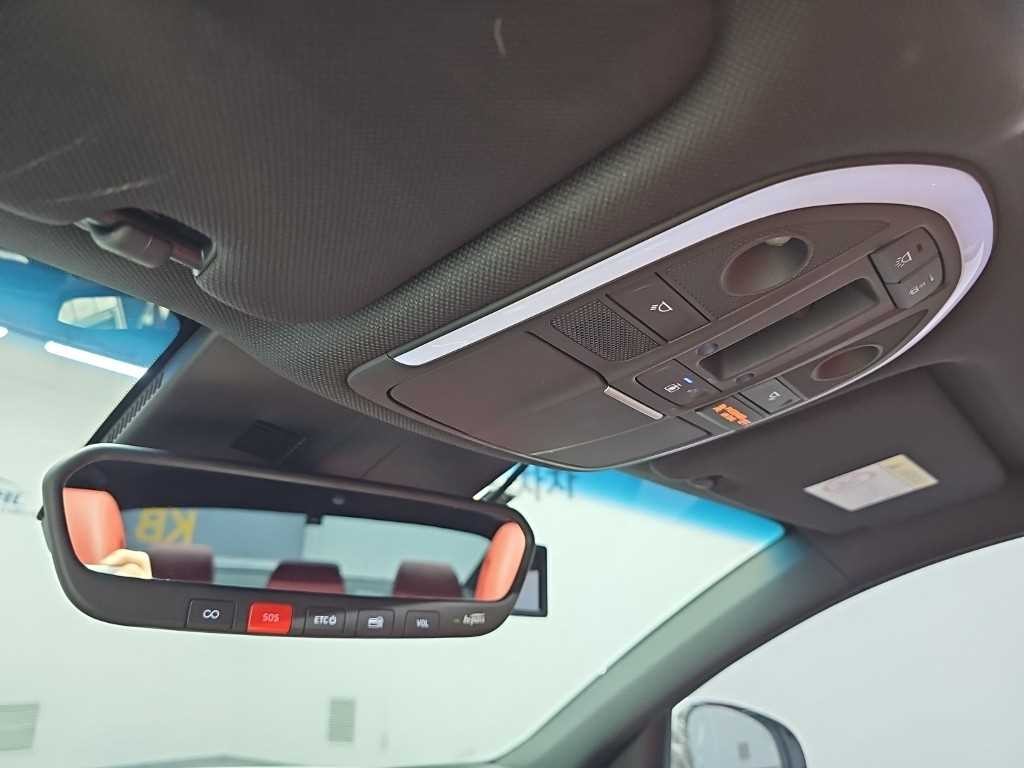 제네시스 G70 더 뉴 G70 가솔린 3.3T 4WD 스포츠 패키지 이미지 16