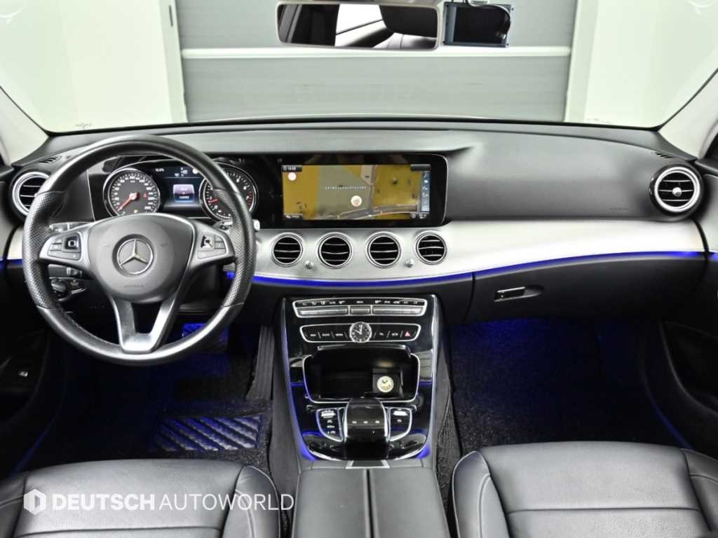 벤츠 E 클래스 E-클래스 W213 E200 아방가르드 이미지 7