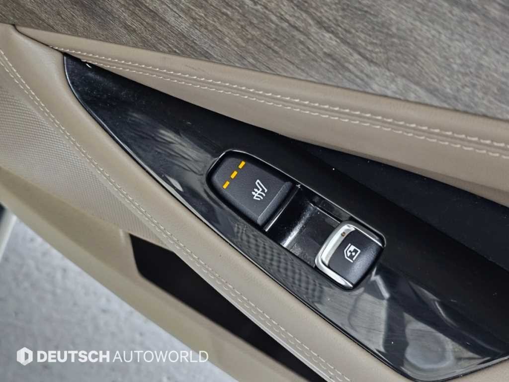기아 K8 2.5 2WD 노블레스 이미지 16