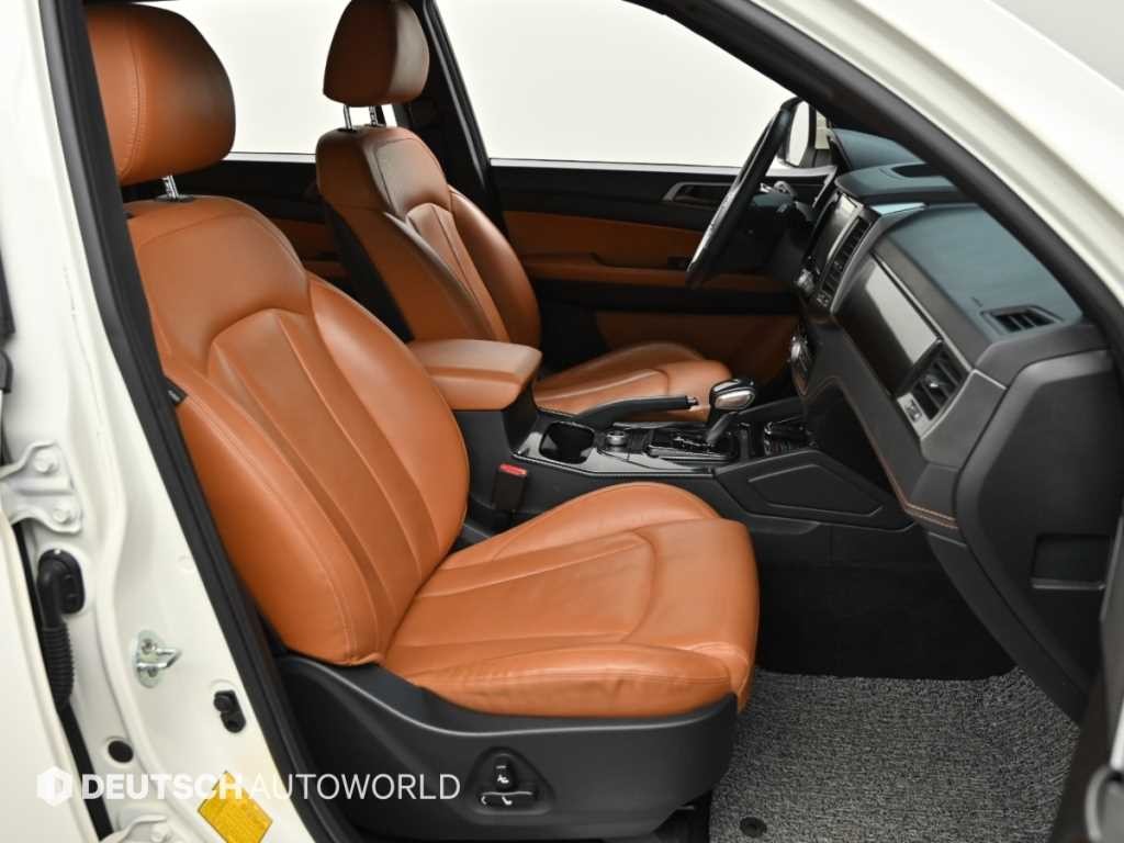 KG모빌리티(쌍용) 렉스턴 더 뉴 렉스턴 스포츠 칸 디젤 2.2 4WD 노블레스 이미지 10