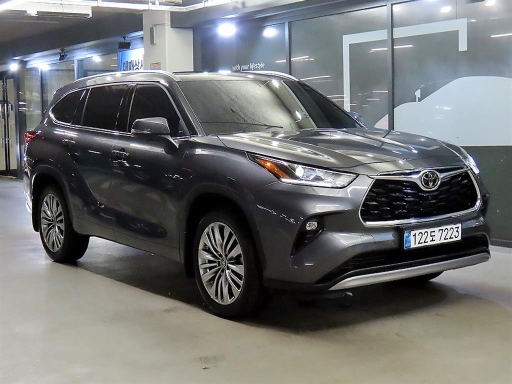 토요타 하이랜더 하이랜더 4세대 2.5 HEV 4WD 플래티넘 이미지 2