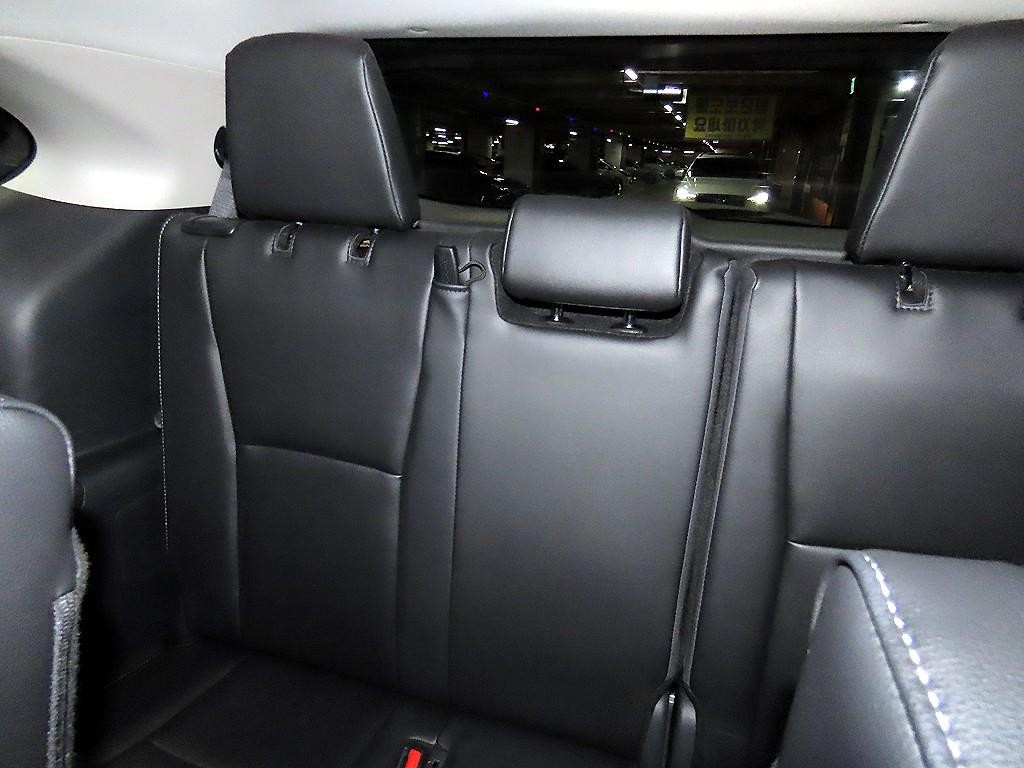 토요타 하이랜더 하이랜더 4세대 2.5 HEV 4WD 플래티넘 이미지 8