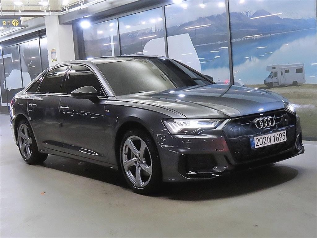 아우디 A6 A6 (C8) 45 TFSI 프리미엄 이미지 1