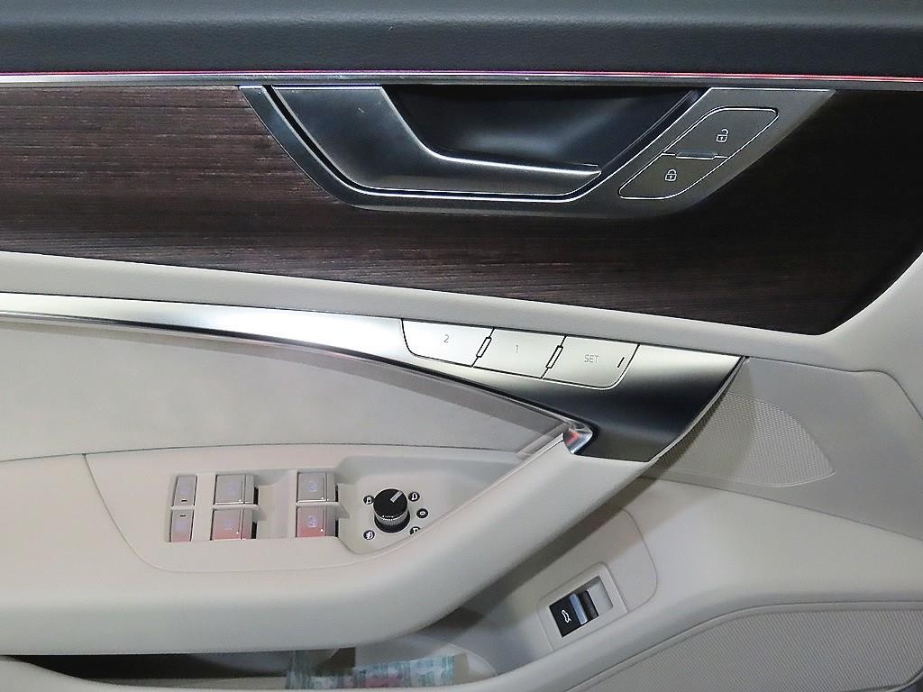 아우디 A6 A6 (C8) 45 TFSI 프리미엄 이미지 14