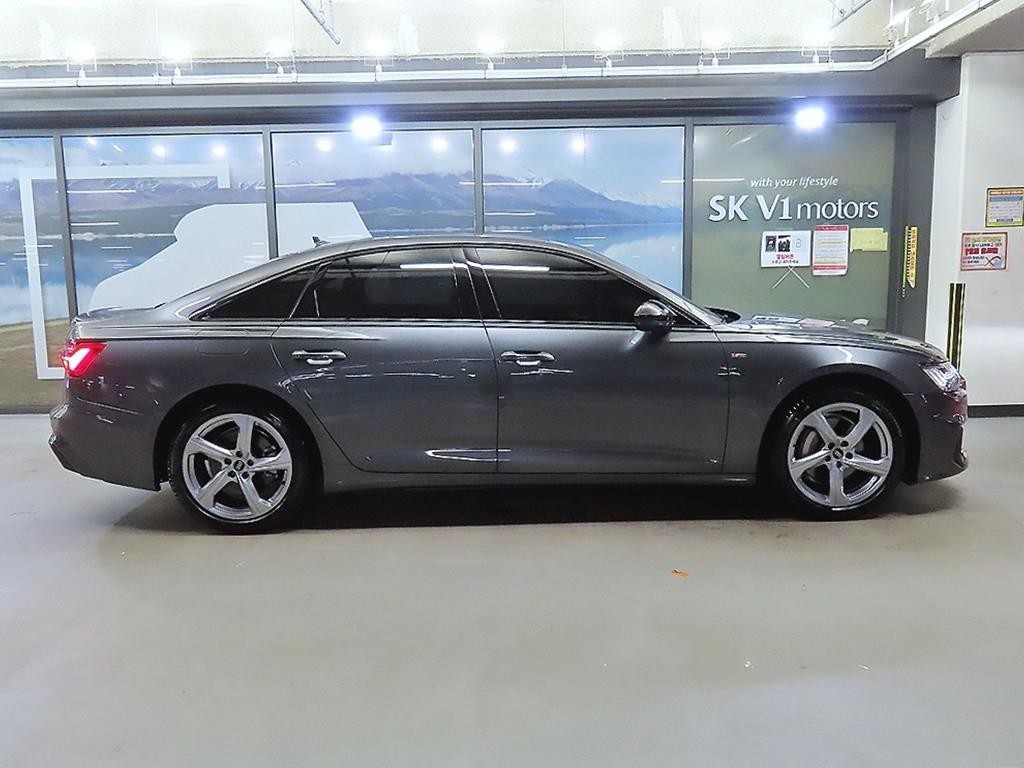 아우디 A6 A6 (C8) 45 TFSI 프리미엄 이미지 3