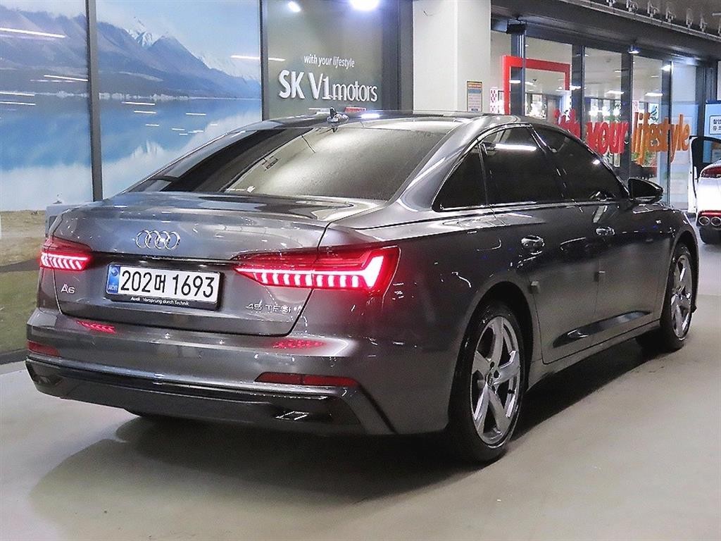 아우디 A6 A6 (C8) 45 TFSI 프리미엄 이미지 4