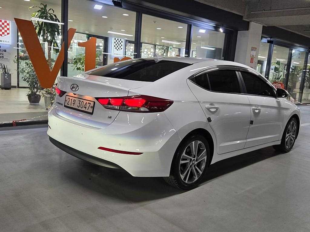 현대 아반떼 아반떼 AD 1.6 GDI 밸류 플러스 이미지 4