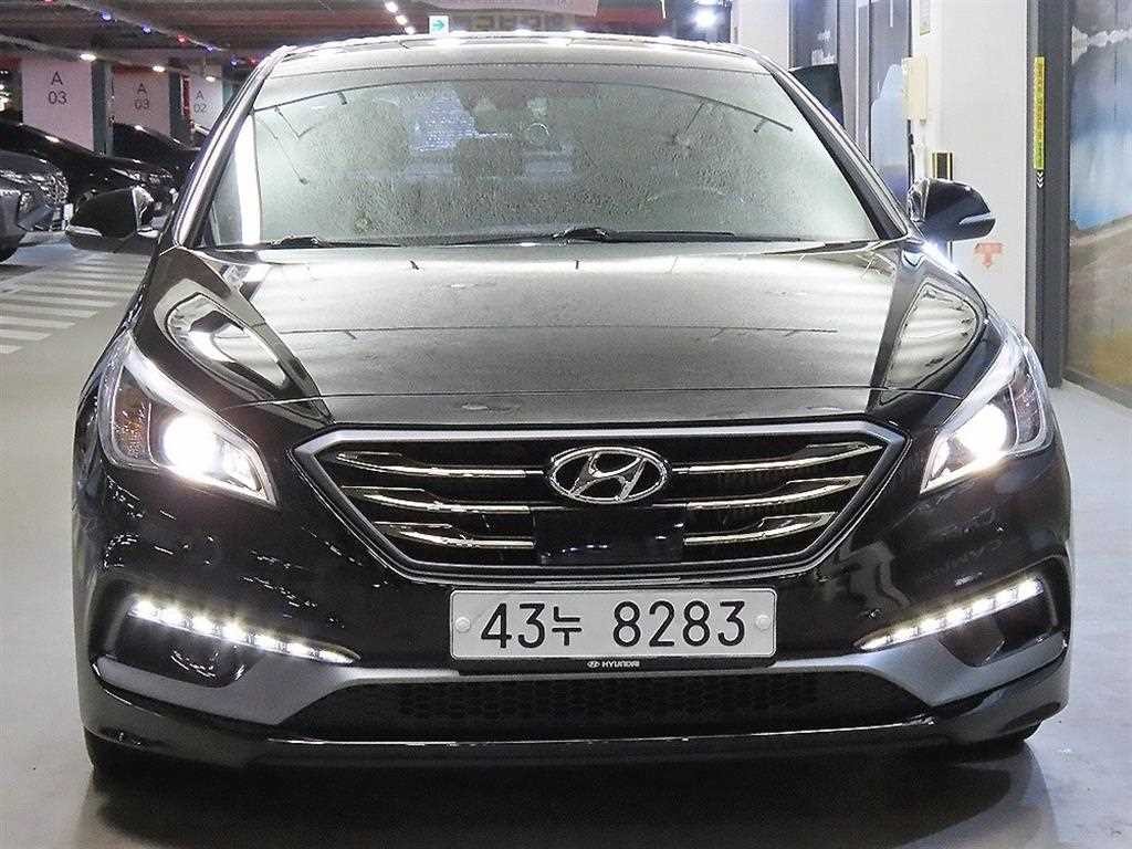 현대 쏘나타 LF 쏘나타 2.0 터보 익스클루시브 이미지 2