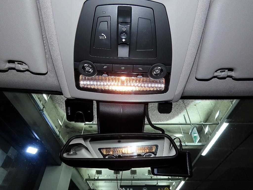 BMW 5시리즈 5시리즈 (F10) 528i xDrive 이미지 16