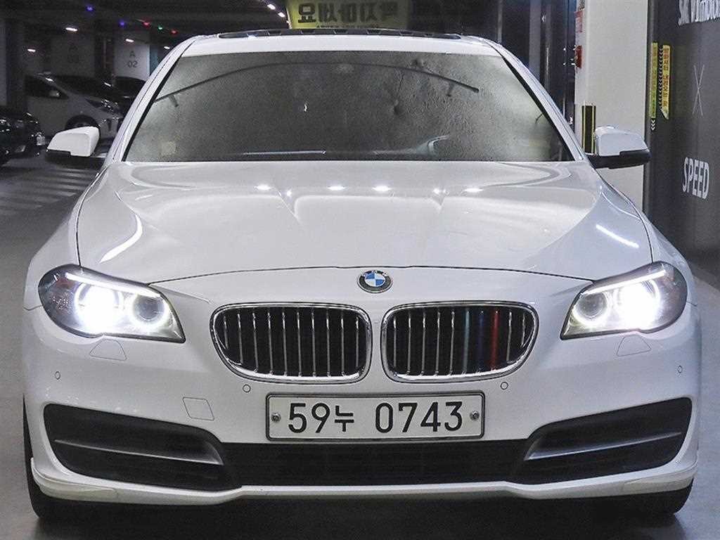 BMW 5시리즈 5시리즈 (F10) 528i xDrive 이미지 2