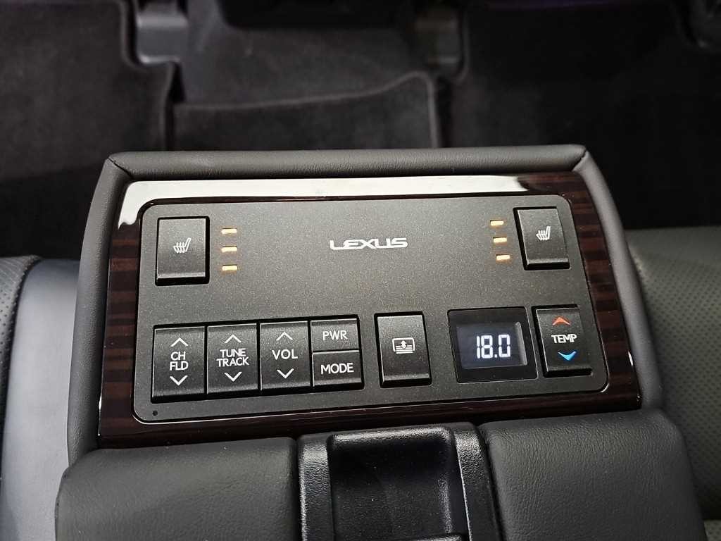 렉서스 ES 뉴ES300h 슈프림 이미지 13