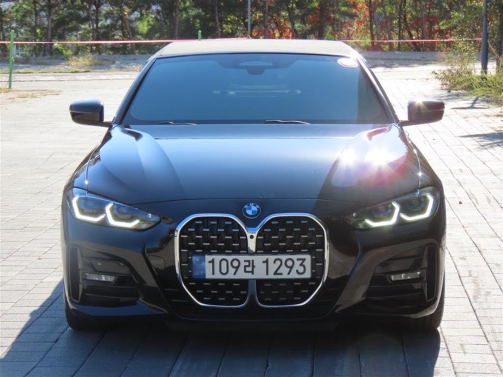 BMW 4시리즈 4시리즈 (G22) 420i 컨버터블 M 스포츠 이미지 2