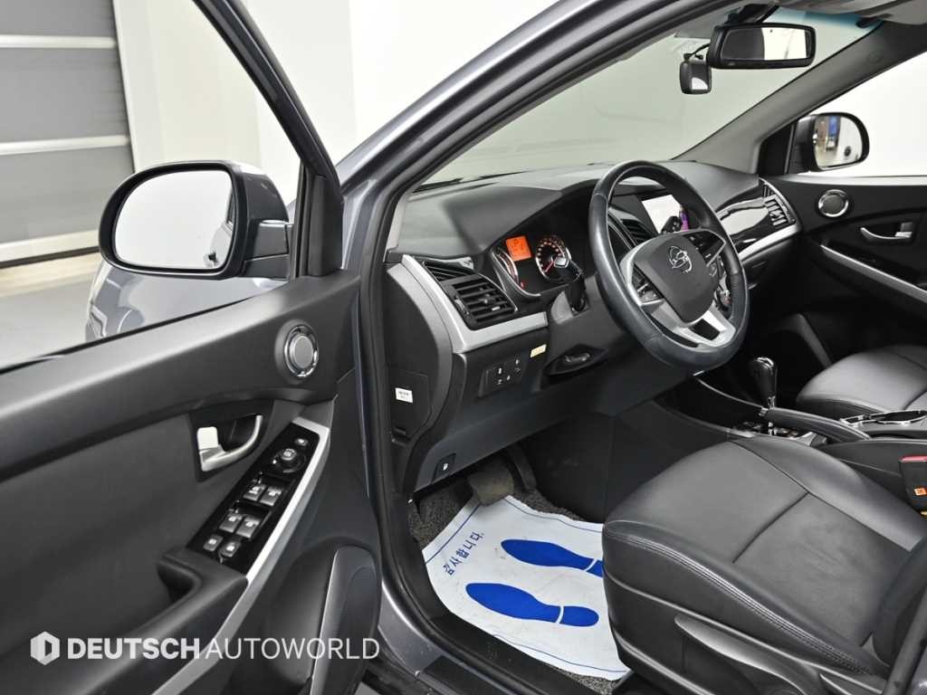 KG모빌리티(쌍용) 코란도 뉴스타일코란도C 2.2 RX 2WD 고급형 이미지 11