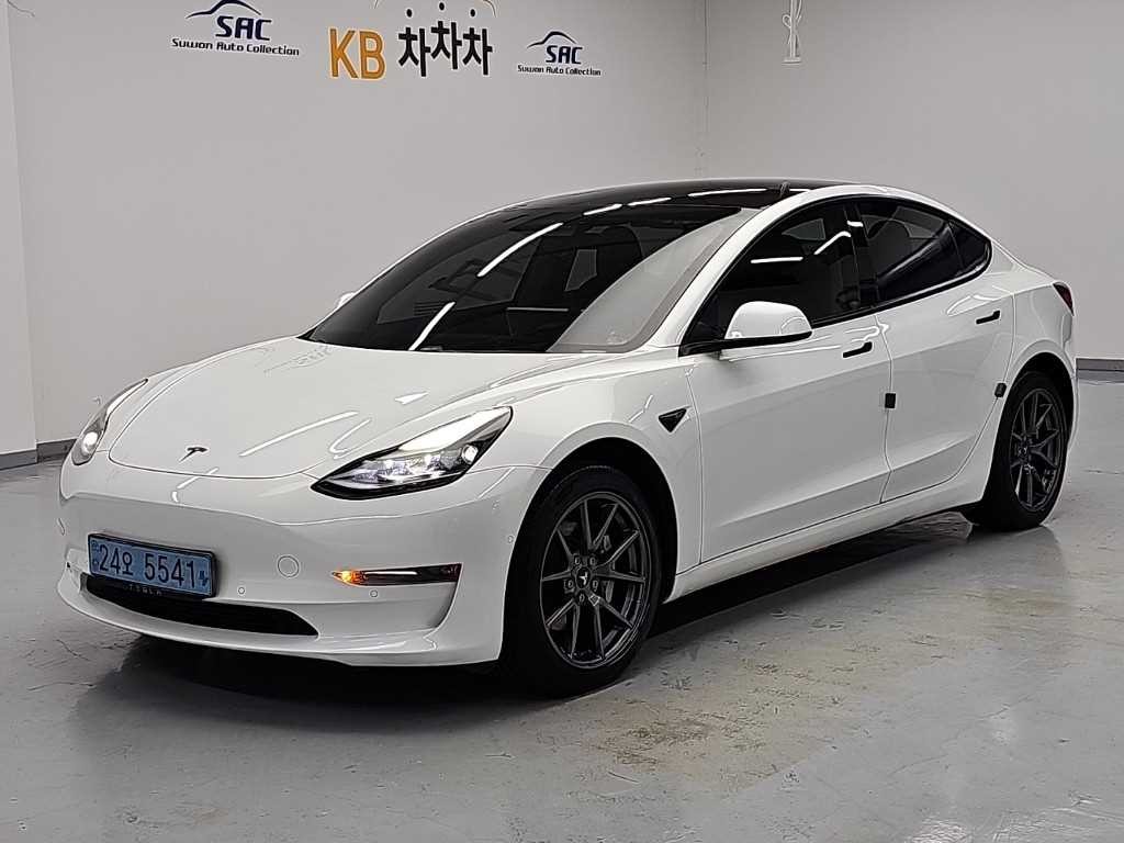 테슬라 모델 3 롱 레인지 이미지 1