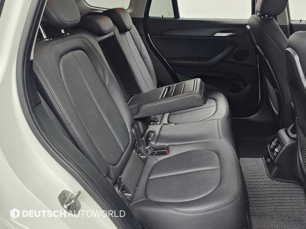 BMW X1 X1 (F48) xDrive 18d 이미지 12