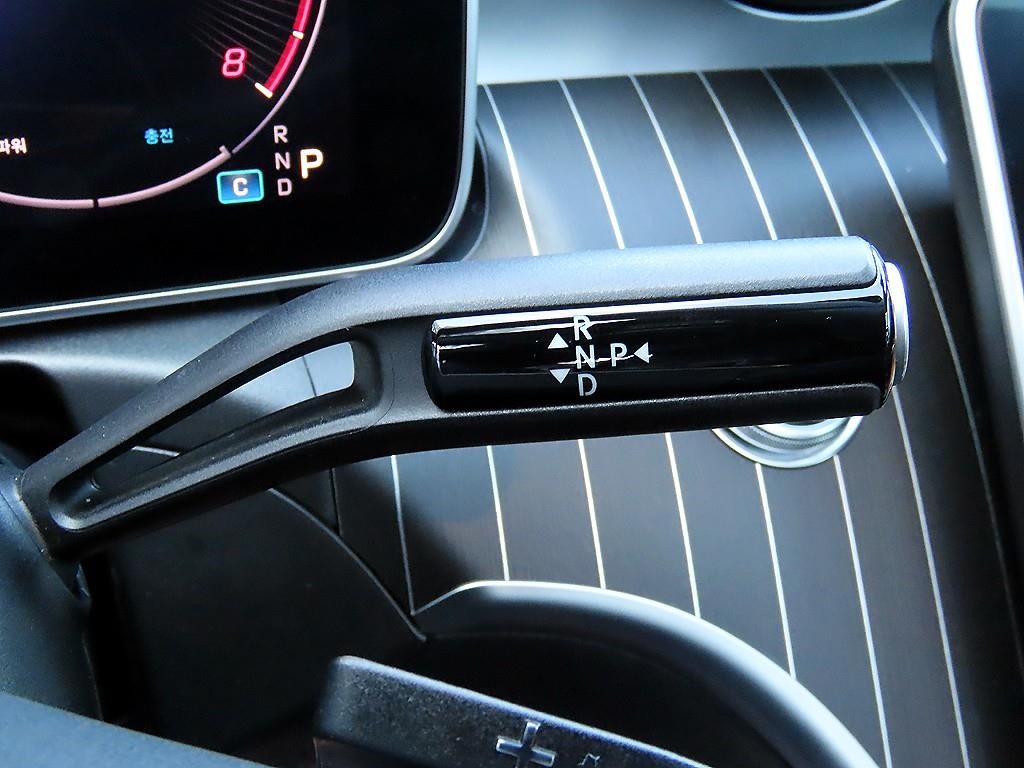 벤츠 C 클래스 C클래스 W206 C200 아방가르드 이미지 10