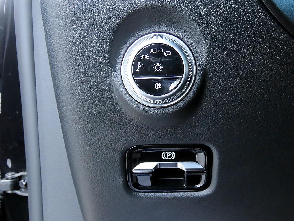 벤츠 C 클래스 C클래스 W206 C200 아방가르드 이미지 12