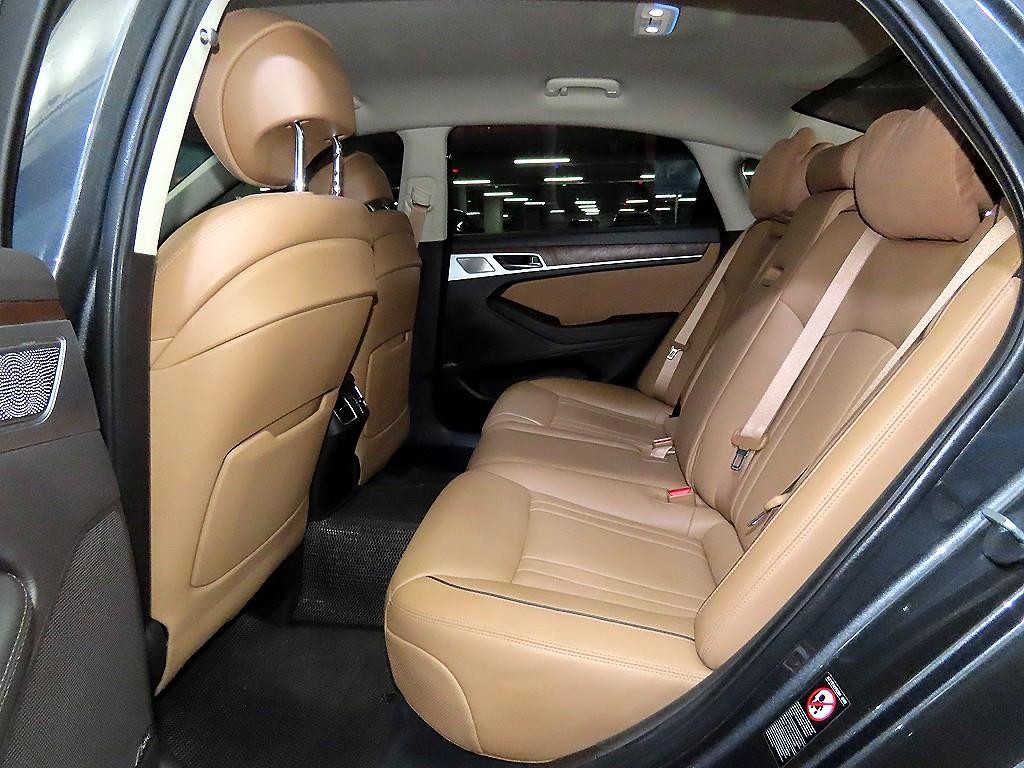 제네시스 G80 3.3 GDI AWD 프리미엄 럭셔리 이미지 7