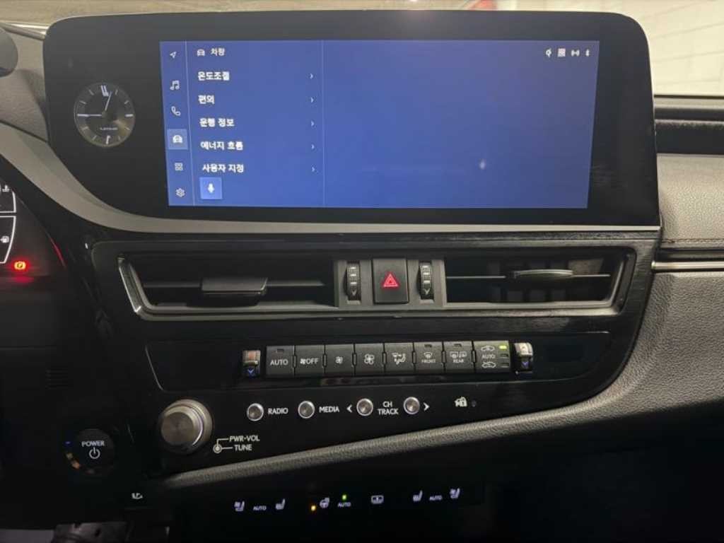 렉서스 ES ES300h 7세대 이그제큐티브 이미지 10