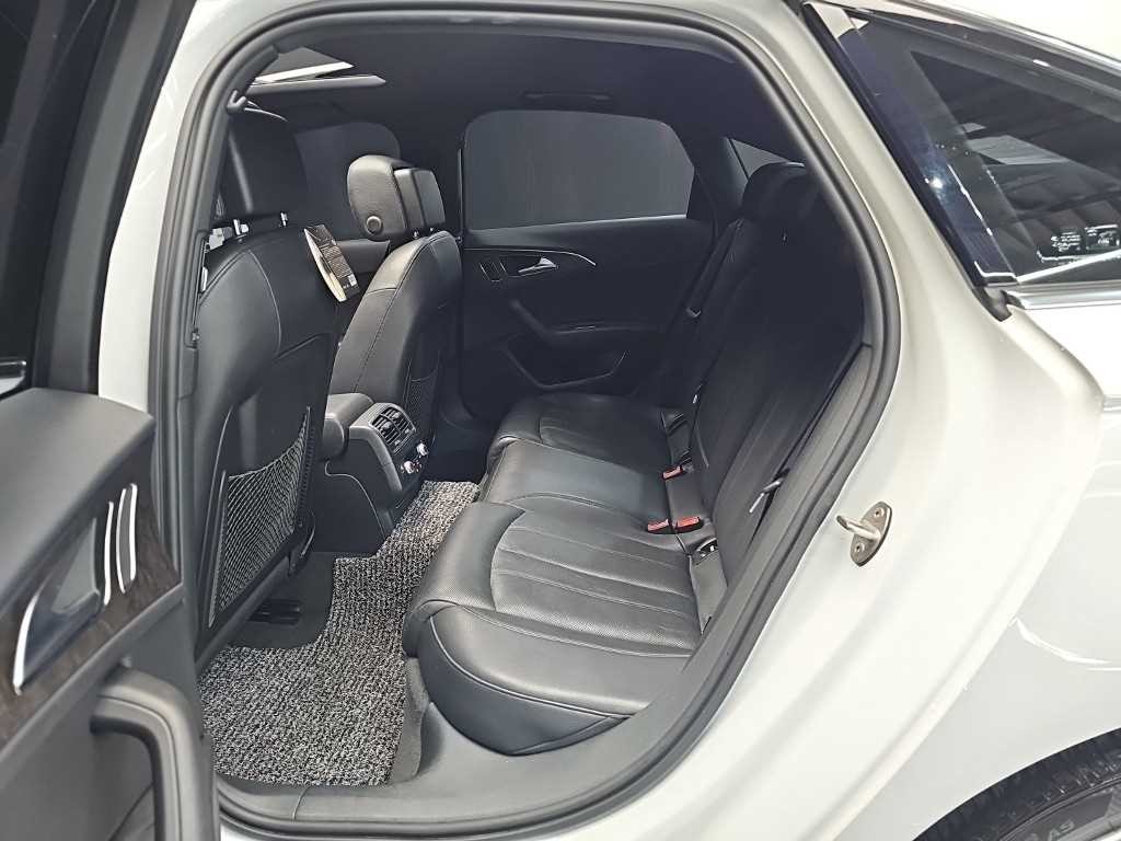 아우디 A6 뉴A6 40 TFSI 프리미엄 이미지 12