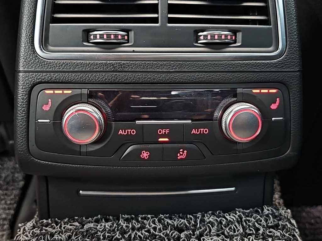 아우디 A6 뉴A6 40 TFSI 프리미엄 이미지 13
