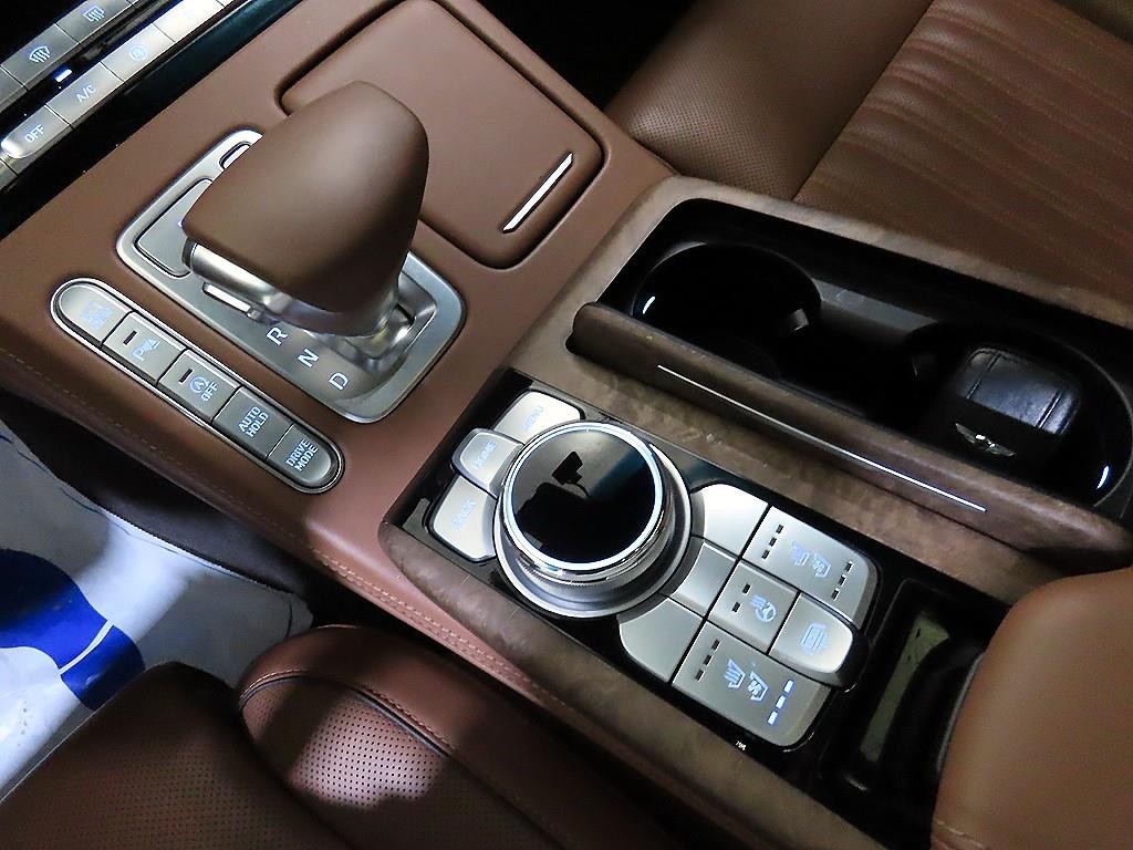 제네시스 G90 3.8 GDI AWD 럭셔리 이미지 12