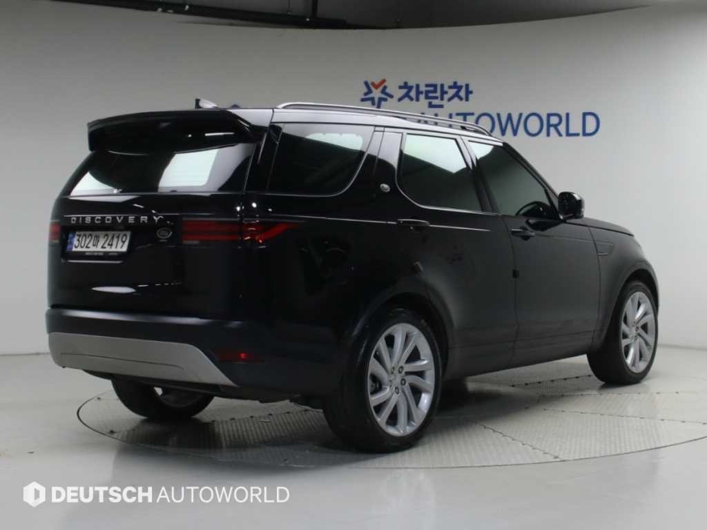 랜드로버 디스커버리 디스커버리5 3.0 D300 HSE 이미지 2
