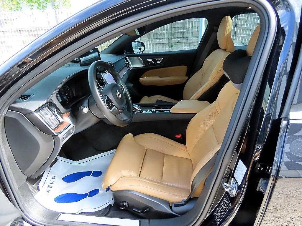 볼보 S60 S60(3세대) B5 인스크립션 이미지 5