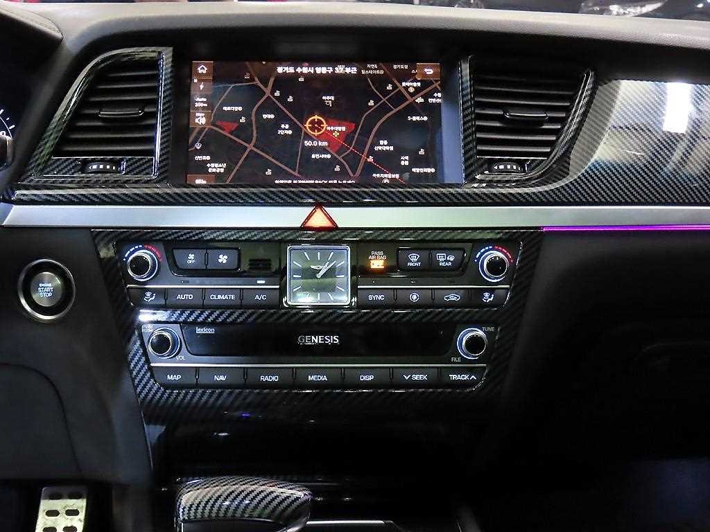 제네시스 G80 3.3 GDI AWD 프리미엄 럭셔리 이미지 11