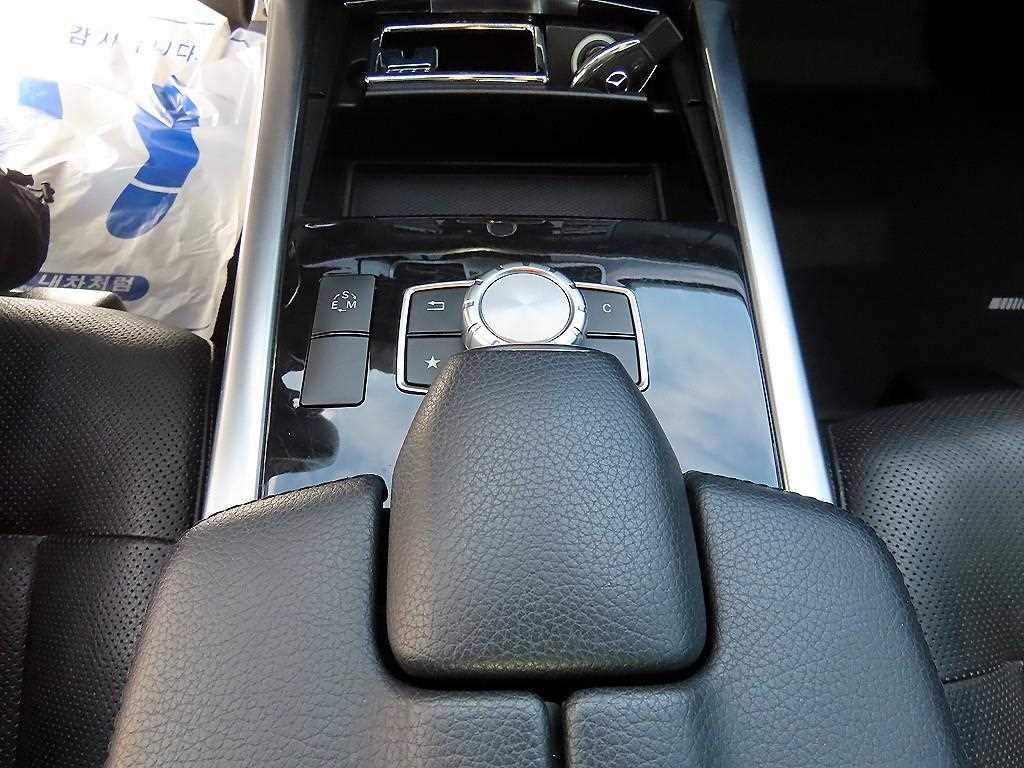 벤츠 E 클래스 E-클래스 W212 E350 블루텍 4MATIC 이미지 11