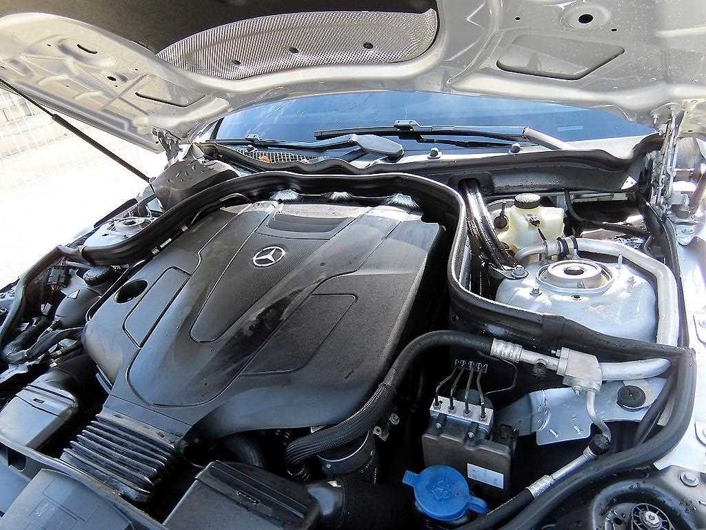 벤츠 E 클래스 E-클래스 W212 E350 블루텍 4MATIC 이미지 19