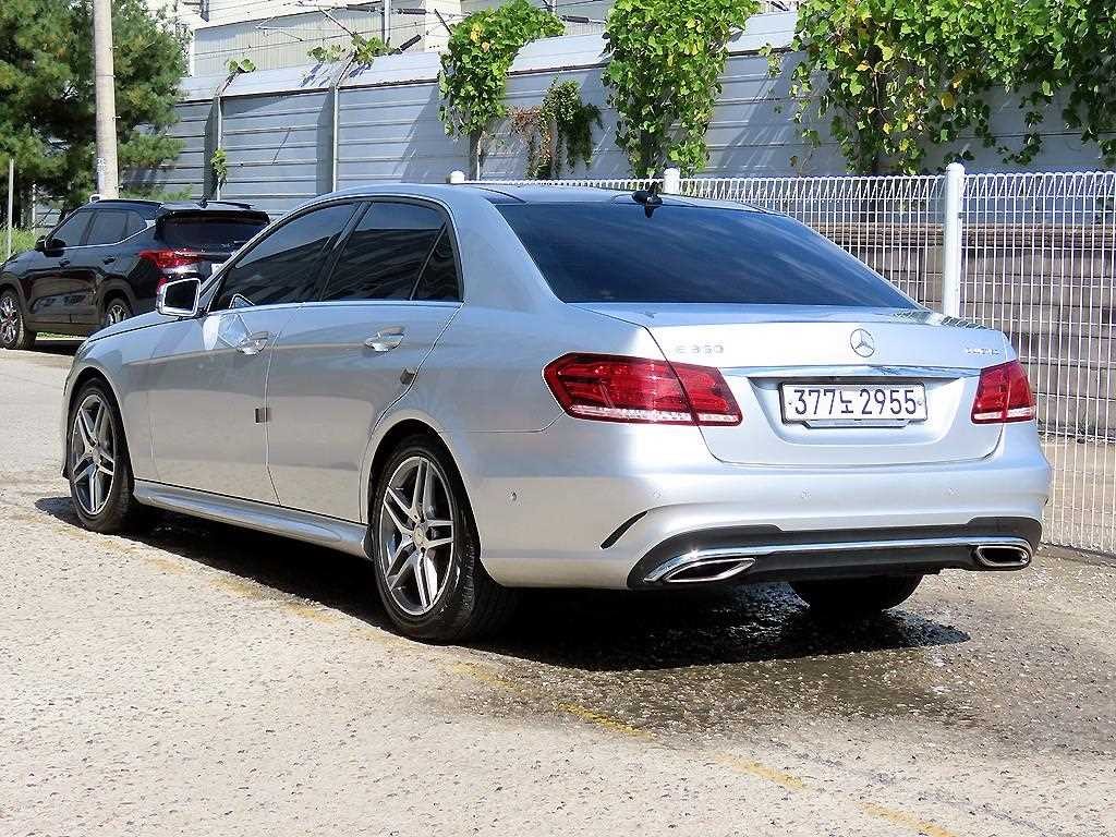 벤츠 E 클래스 E-클래스 W212 E350 블루텍 4MATIC 이미지 3