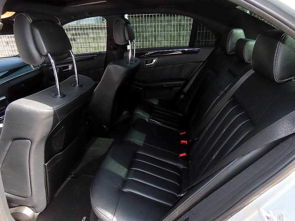 벤츠 E 클래스 E-클래스 W212 E350 블루텍 4MATIC 이미지 6