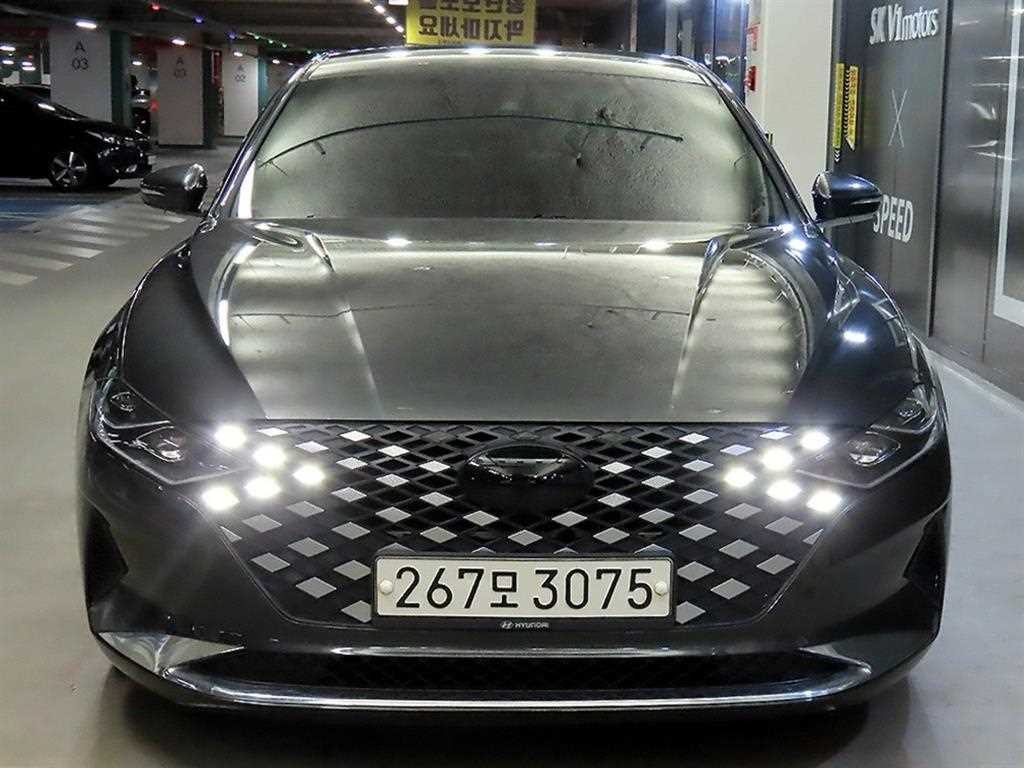 현대 그랜저 더 뉴 그랜저 IG 2.5 프리미엄 초이스 이미지 2
