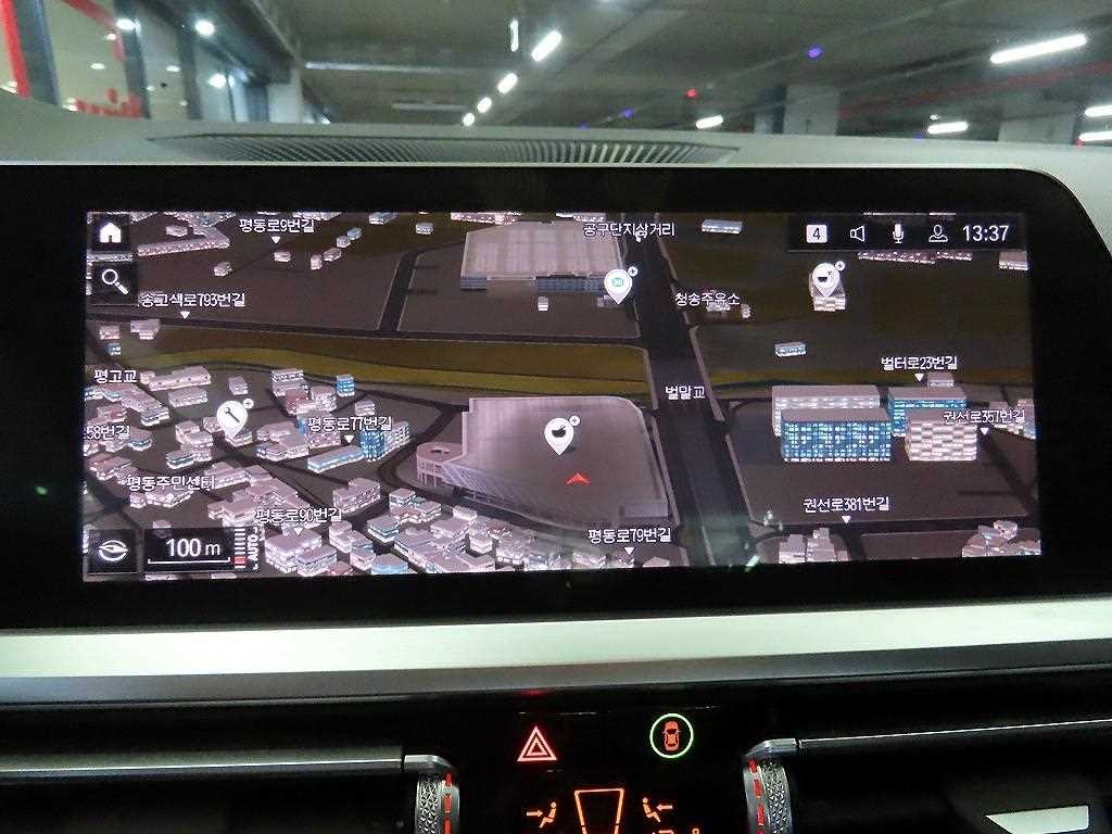 BMW 3시리즈 3시리즈 (G20) 320i M 스포츠 이미지 14
