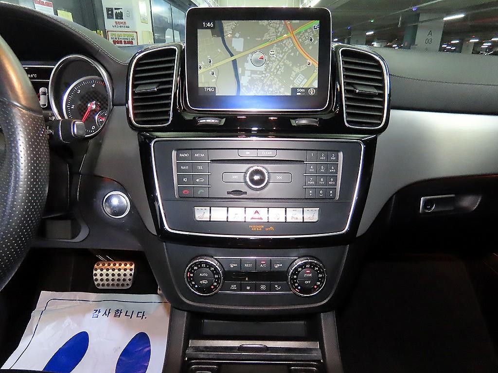 벤츠 GLE 클래스 GLE 클래스 W166 GLE 350 d 4MATIC 쿠페 이미지 11