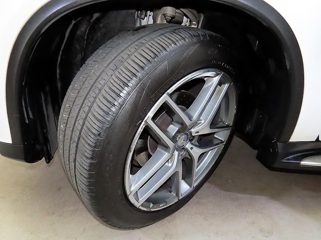 벤츠 GLE 클래스 GLE 클래스 W166 GLE 350 d 4MATIC 쿠페 이미지 20