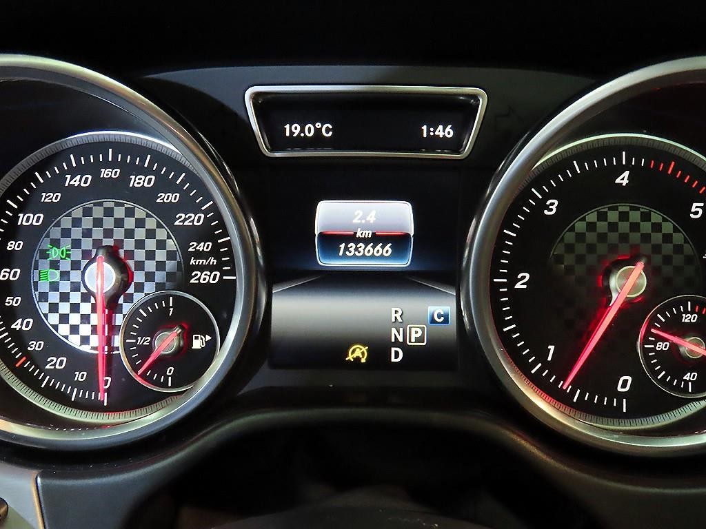 벤츠 GLE 클래스 GLE 클래스 W166 GLE 350 d 4MATIC 쿠페 이미지 9